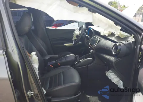 2020 Nissan Kicks Sr из США, поврежденный, VIN 3N1CP5DV3LL541436